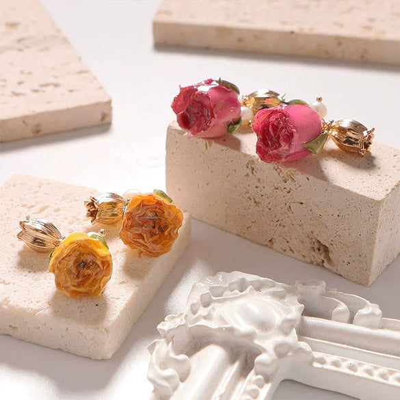 Wholesale Women's Fashion Flower Shape Beads Real Flower Rose Earrings With Electroplating