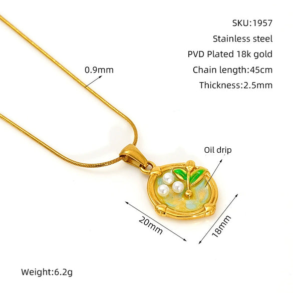 Wholesale Women's Fashion Flowershaped Tulip Pendant Necklace With Electroplated Titanium Steel And O Word Chain