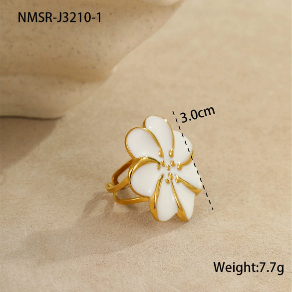 Wholesale Women's Fashion Geometric And Floral Stainless Steel Electroplated Ear Jewelry