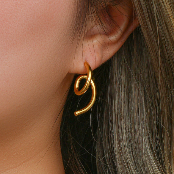 Wholesale Women's Fashion Geometric Asymmetrical Curve Stainless Steel 18K Gold Plated Earrings Jewelry