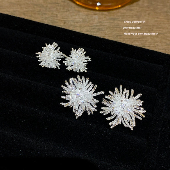 Wholesale Women's Fashion Geometric Copper 925 Silver Electroplated Spring And Summer Allmatch Earrings