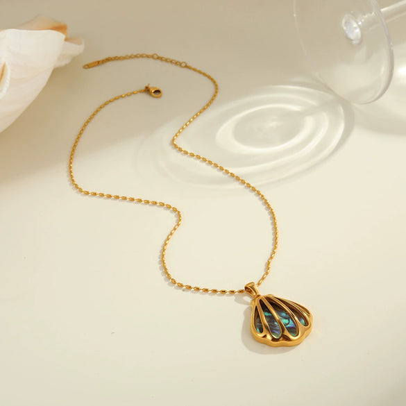 Wholesale Women's Fashion Geometric Fanshaped Stainless Steel 18K Gold Plated Necklace And Earrings