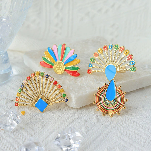 Wholesale Women's Fashion Geometric Flower Stainless Steel Gold Plated Ring