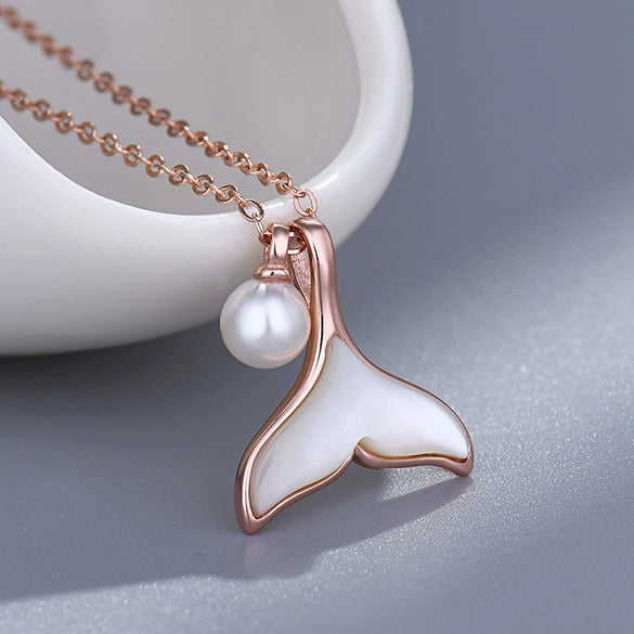 Wholesale Women's Fashion Geometric S925 Sterling Silver Fishtail Necklace With Snake Bone Chain And Electroplating
