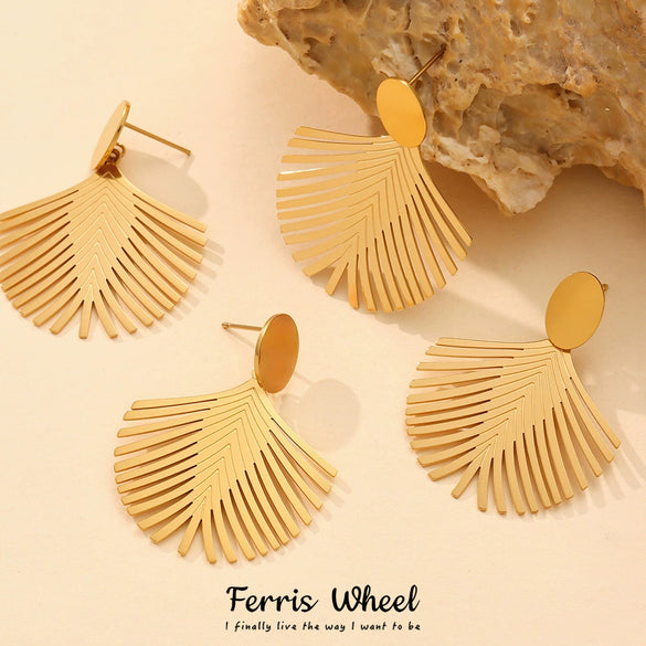 Wholesale Women's Fashion Geometric Stainless Steel Electroplated Ferris Wheel Coconut Leaf Texture Earrings