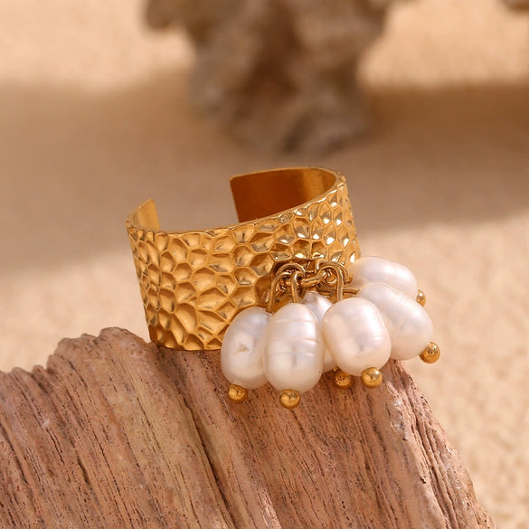Wholesale Women's Fashion Geometric Stainless Steel Electroplated 18K Gold Pearl Tassel Hammer Pattern Opening Bracelet Ring