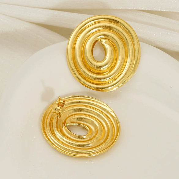 Wholesale Women's Fashion Geometric 316L Stainless Steel Hollow Thread Circle Plate Earrings With Electroplating
