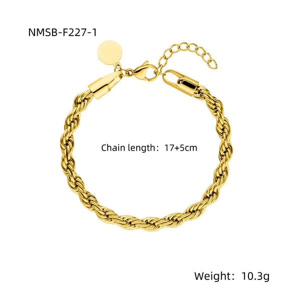 Wholesale Women's Fashion Geometric Stainless Steel 18K Gold Plated Twist Bracelet