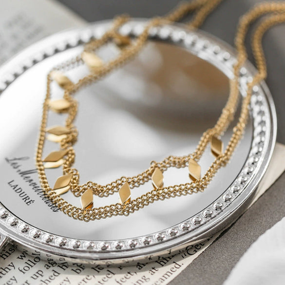 Wholesale Women's Fashion Geometric Titanium Steel Twist Chain Necklace Plated 18K Gold