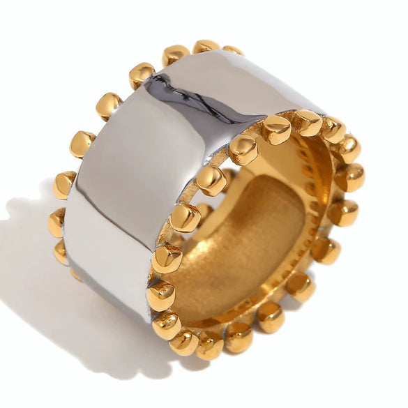 Wholesale Women's Fashion Gold Earrings Bracelet And Ring Set Stainless Steel 18K Gold Plated Geometric Pattern
