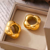 Wholesale Women's Fashion Hollow Flower Smooth Geometric Ring In Stainless Steel With 18K Real Gold Electroplating
