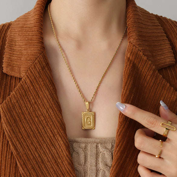 Wholesale Women's Fashion Jewelry Titanium Steel Ferris Wheel Design 18K Gold Plated Square Pendant Clavicle Chain With Letter And Number Patterns