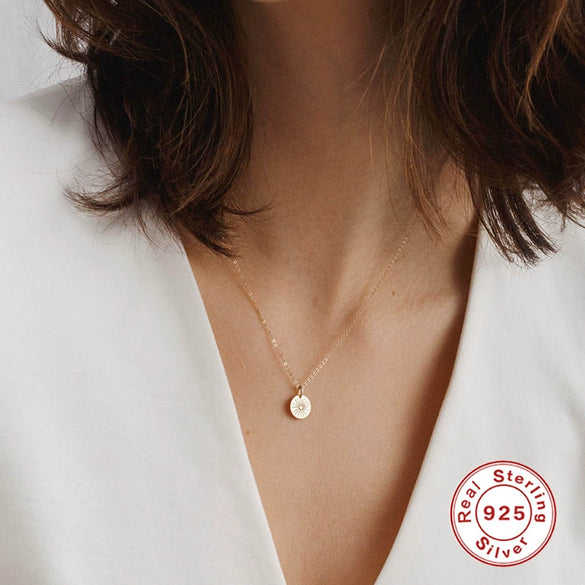 Wholesale Women's Fashion Light Luxury S925 Sterling Silver Necklace With Round Fireworks Totem Pendant And O Chain Geometric Design