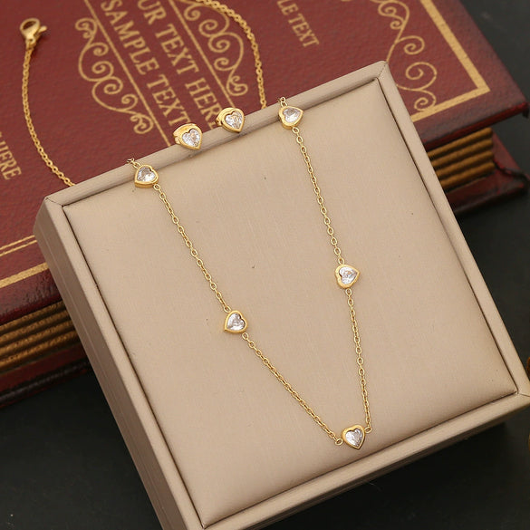 Wholesale Women's Fashion Love Heart Shape Stainless Steel O Chain Necklace Set With Electroplating And Artificial Crystal Pendant