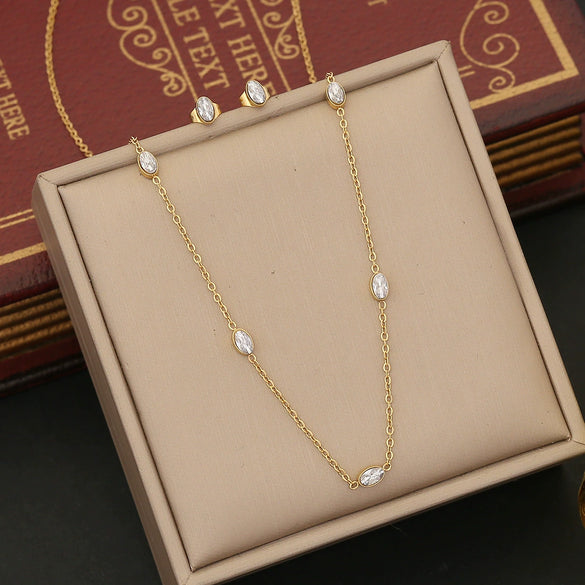 Wholesale Women's Fashion Love Heart Shape Stainless Steel O Chain Necklace Set With Electroplating And Artificial Crystal Pendant