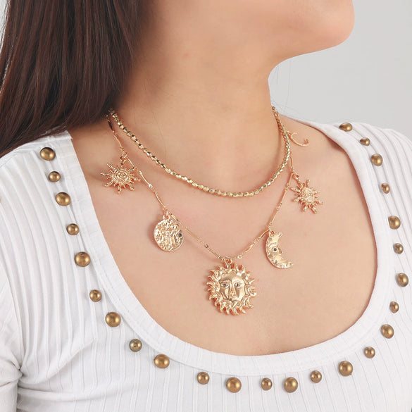 Wholesale Women's Fashion Minimalist Alloy Necklace With Geometric Pattern And Electroplating Regular Chain Style