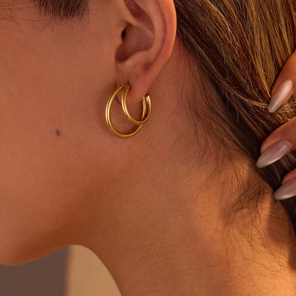 Wholesale Women's Fashion Minimalist Cool Style Doublelayer Cshaped Stainless Steel And 18K Electroplated Geometric Earrings
