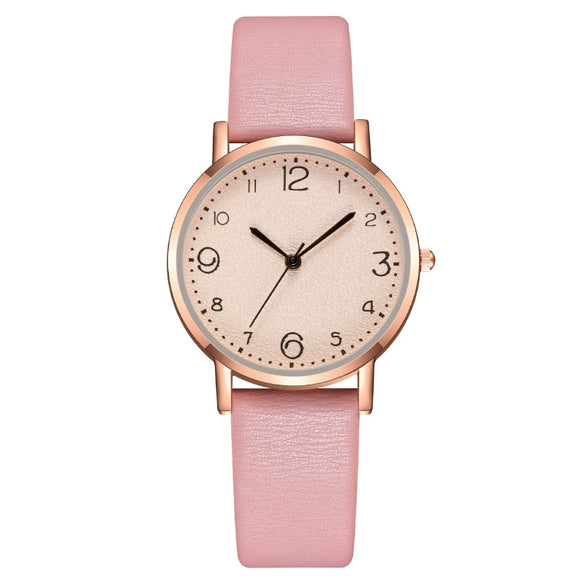 Wholesale Women's Fashion Quartz Watch With Alloy Case Leather Strap And Round Dial