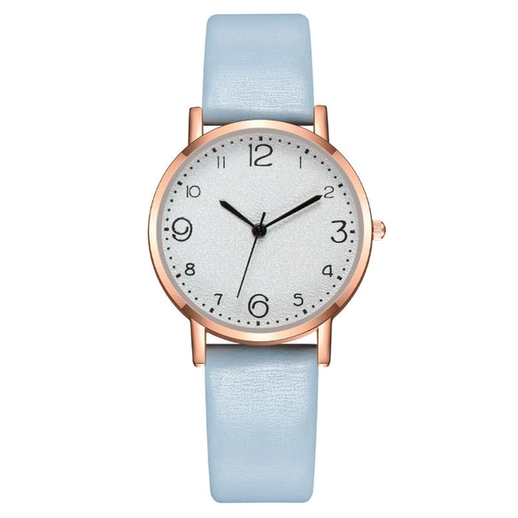 Wholesale Women's Fashion Quartz Watch With Alloy Case Leather Strap And Round Dial