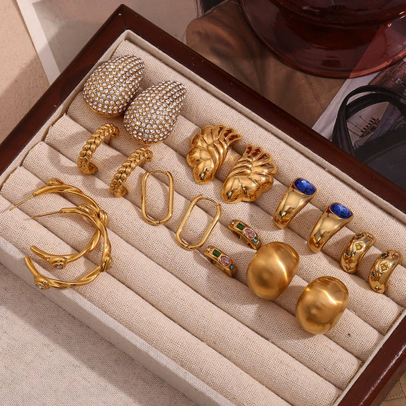 Wholesale Women's Fashion Retro Elegant Geometric Stainless Steel 18K Gold Plated Cast Microinlaid Earrings