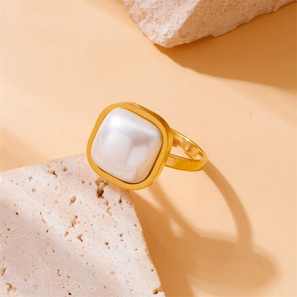 Wholesale Women's Fashion Retro Simple Geometric Pearl Square Stainless Steel Electroplated Ring Accessories