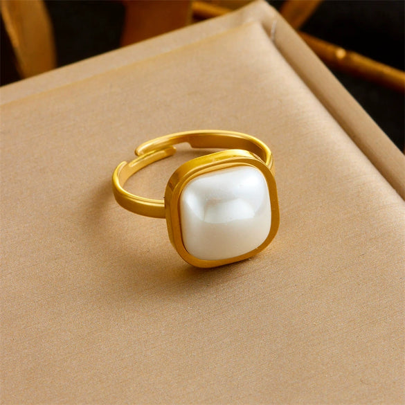 Wholesale Women's Fashion Retro Simple Geometric Pearl Square Stainless Steel Electroplated Ring Accessories
