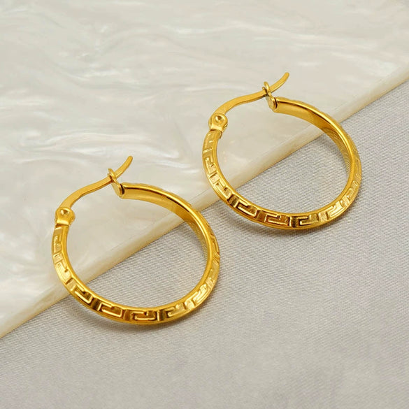 Wholesale Women's Fashion Retro Stainless Steel Geometric Pattern Electroplated Earrings