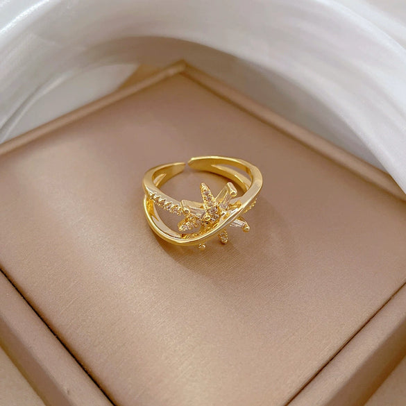 Wholesale Women's Fashion Ring Brass Gold Plated Open Star Crown Design