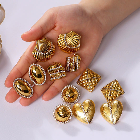 Wholesale Women's Fashion Shell Geometric Diamondencrusted Stainless Steel 18K Electroplated Earrings