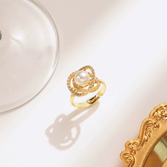 Wholesale Women's Fashion Small Fragrant Copper Ring Inlaid With Pearls And Featuring Flower Design