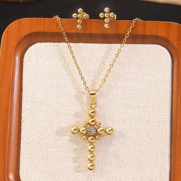 Wholesale Women's Fashion Stainless Steel And Titanium Steel Cross Crown Roman Numerals Electroplated Pendant Necklace With O Word Chain Jewelry