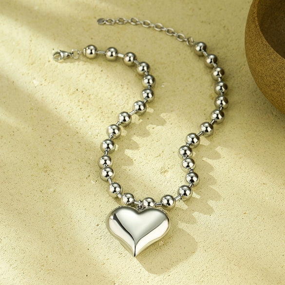Wholesale Women's Fashion Stainless Steel Heart And Fivepointed Star Pendant Necklace With Electroplating Treatment