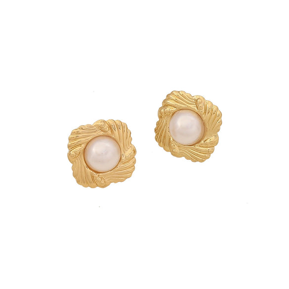 Wholesale Women's Fashion Stainless Steel Heart Pattern Electroplated Imitation Pearl Earrings