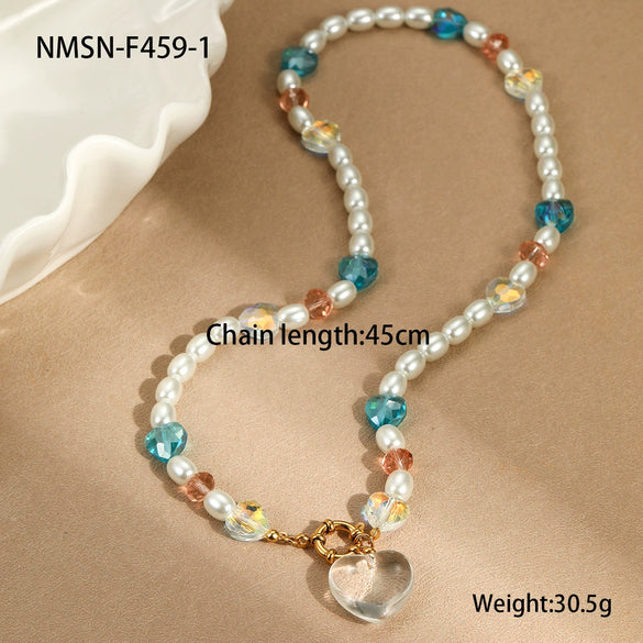 Wholesale Women's Fashion Stainless Steel 18K Electroplated Geometric Heart Pendant Necklace