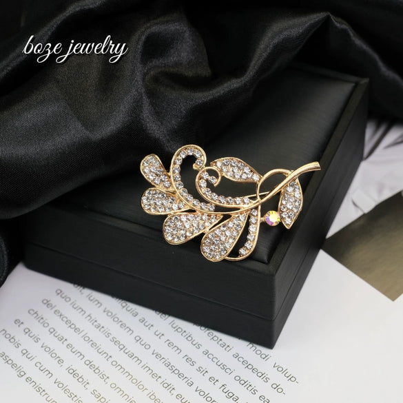 Wholesale Women's Fashion Zinc Alloy Leaves Brooch With Electroplating