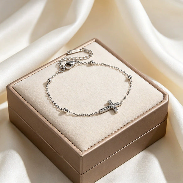 Wholesale Women's Fashionable Geometric Cross Stainless Steel Bracelet With 18K Gold Vacuum Plating And Diamond Encrustment