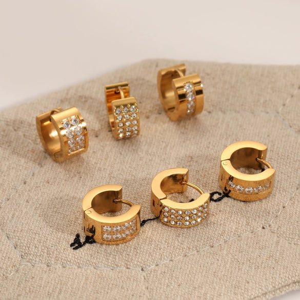 Wholesale Women's Fashionable Geometric Stainless Steel Earrings With Vacuum Real Gold Plating Cshaped Zirconia Ear Clips