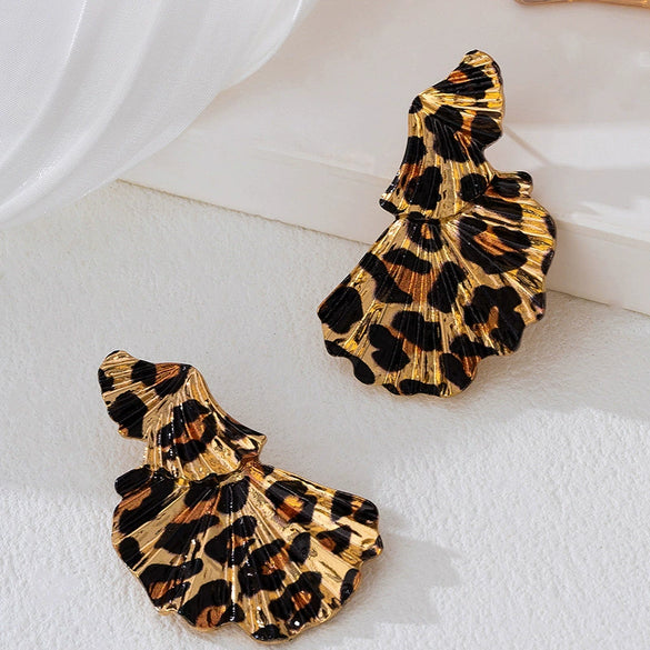 Wholesale Women's Fashionable Irregular Leopard Print Geometric Alloy Electroplated Earrings