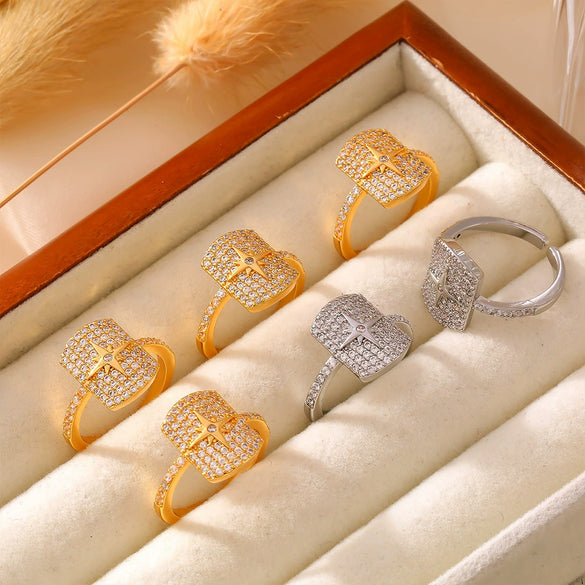 Wholesale Women's Fashionable Jewelry Ring Copper Real Gold Plated With Diamond Geometric Eight Mans Star Opening Ring