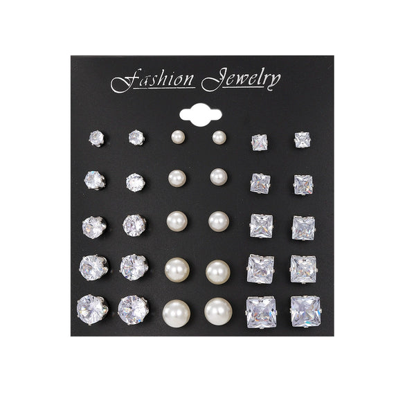 Wholesale Women's Fashionable Simple Versatile Mixed Materials Flower Shaped Earrings Set With Diamonds