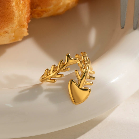 Wholesale Women's Fishboneshaped Open Ring Stainless Steel Real Gold Plated Animal Style Fashion Jewelry
