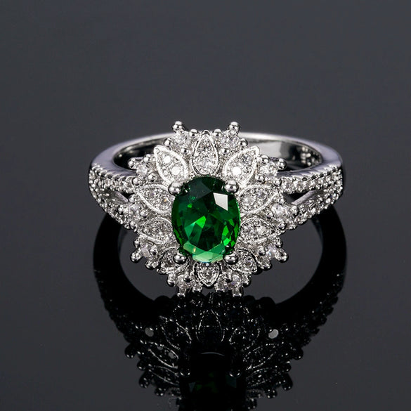 Wholesale Women's Flowershaped Copper Emerald Zircon Ring