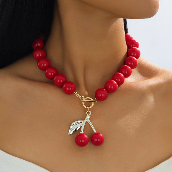 Wholesale Women's Flowershaped Pearl Necklace With Zinc Alloy Pendant And Regular Chain Electroplated Jewelry