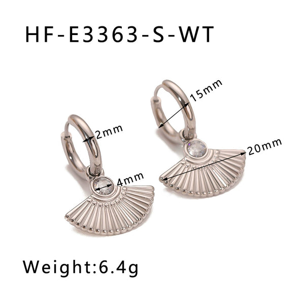 Wholesale Women's French Retro Fan Shaped Fishtail Earrings In Stainless Steel With 18K Gold Plated Geometric And Leaf Pattern