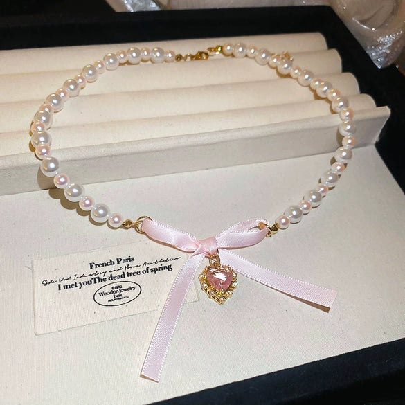 Wholesale Women's French Retro Light Luxury Clavicle Chain Set With Alloy Pendant And Imitation Pearls Electroplating