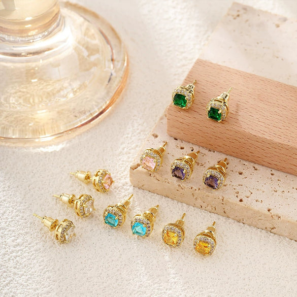 Wholesale Women's French Retro Palace Style Geometric Copper Zircon Earrings With Electroplating