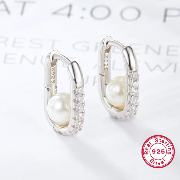 Wholesale Women's French Retro S925 Silver Square Imitation Pearl And Diamond Earrings