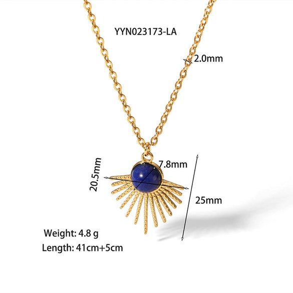 Wholesale Women's French Retro Sunflower Leaves Pendant Stainless Steel Clavicle Chain Necklace With Pvd Furnace Real Gold Treatment