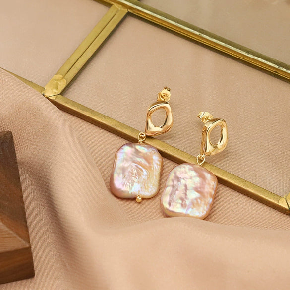 Wholesale Women's Freshwater Natural Pearl Baroque Earrings Retro Highend Light Luxury Geometric Electroplated Jewelry