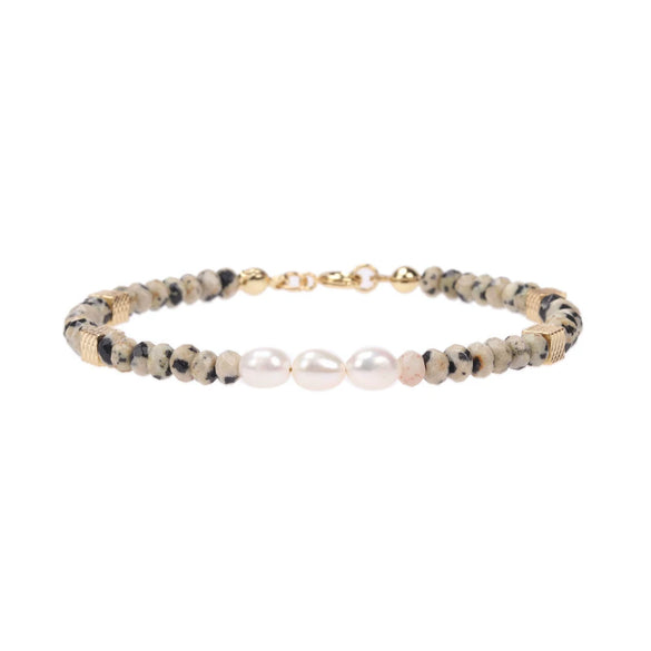 Wholesale Women's Freshwater Pearl And Semi Precious Stone Beaded Gold Plated Copper Bracelet With Geometric Design